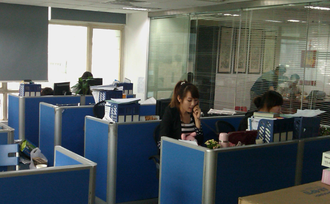 物流车队车辆实时监管系统选型指南：智能终端与调度平台如何搭配